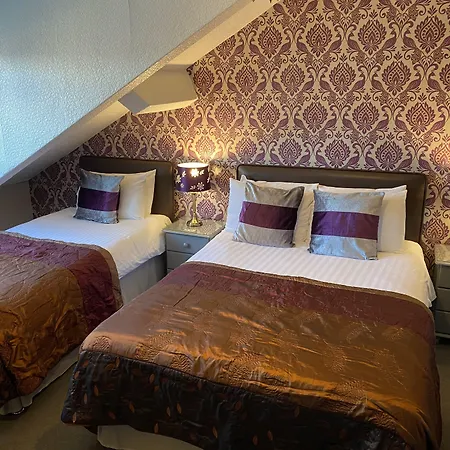 Cornerways Гостевой дом 4*