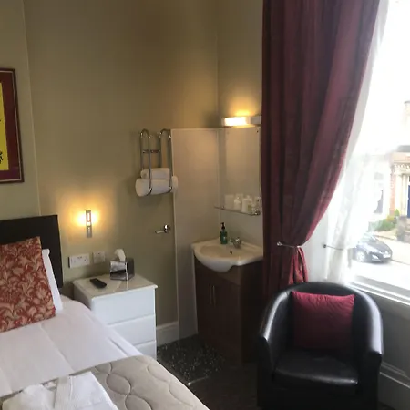 Cornerways 4*
