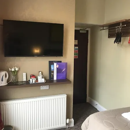 Cornerways 4*