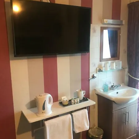 Cornerways 4*