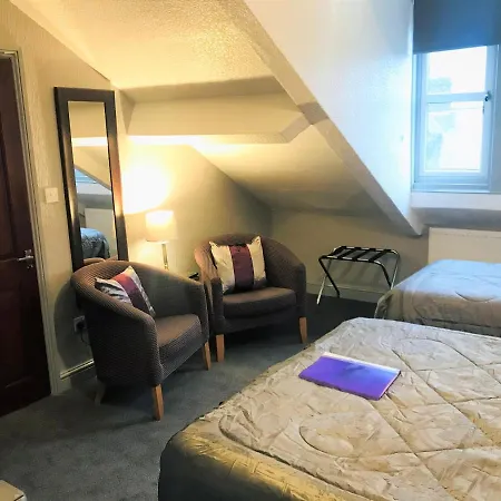 Cornerways 4*
