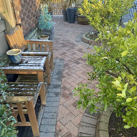 ゲストハウス Cornerways