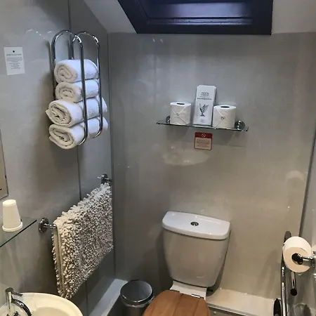 Cornerways 4* カーライル