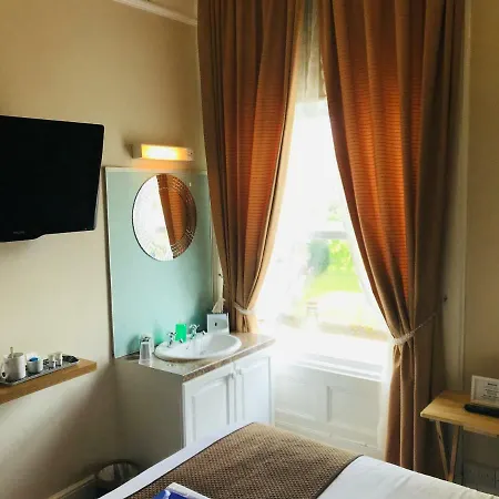 Cornerways ゲストハウス