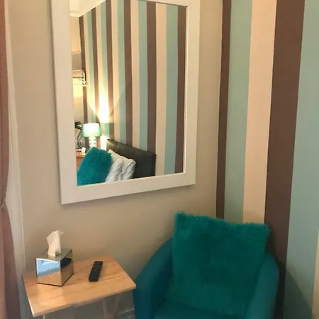 Cornerways 4* カーライル